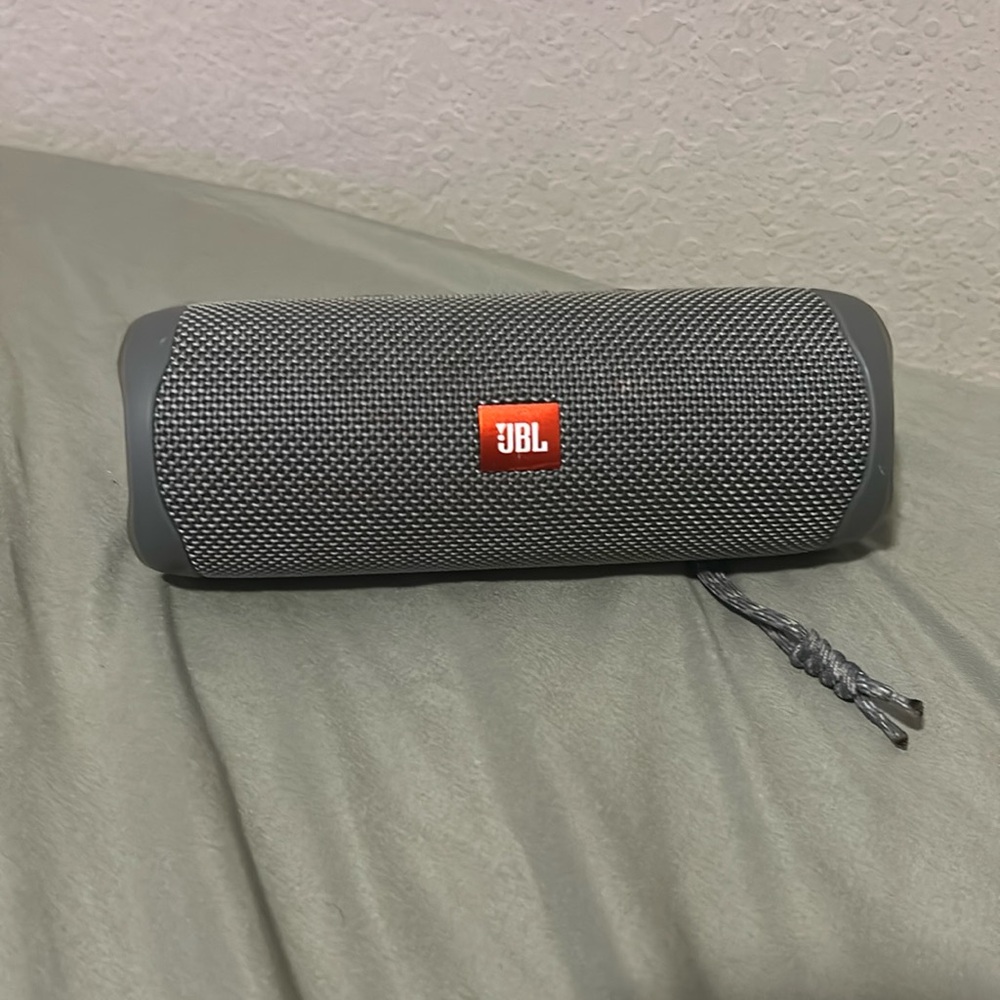 JBL speaker